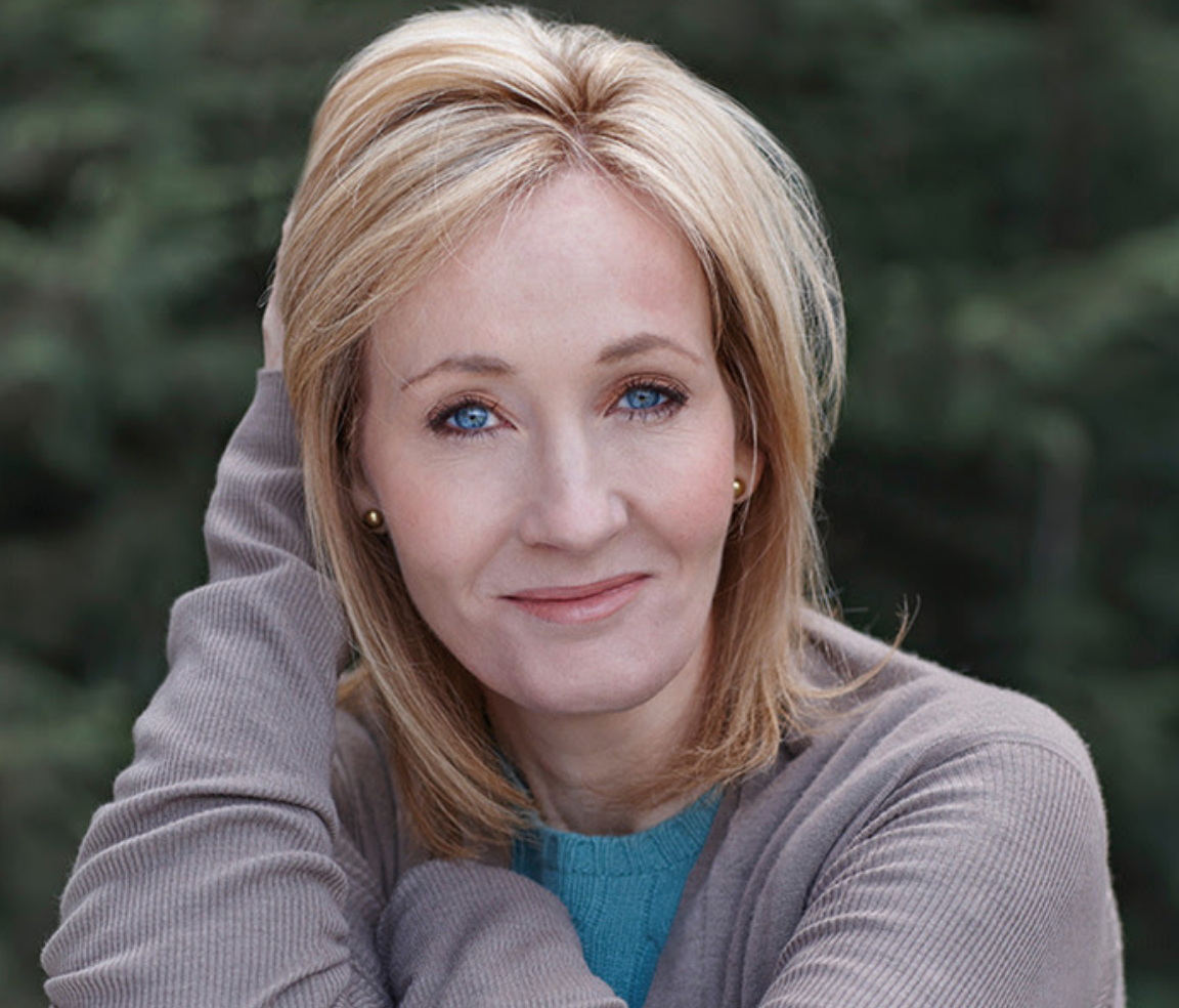 J. K. Rowling ancora nel mirino degli Lgbt non si piega alle critiche e conferma ciò che pensa su “sesso” e “genere” 1